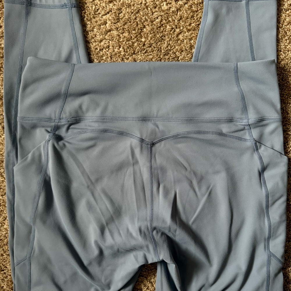 Gray Active Leggings - Picture 3 of 4